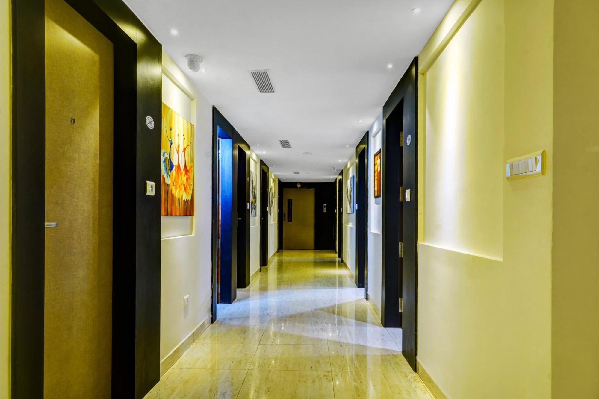 Super Townhouse Dev'S Inn By Cj Gunadala ภายนอก รูปภาพ